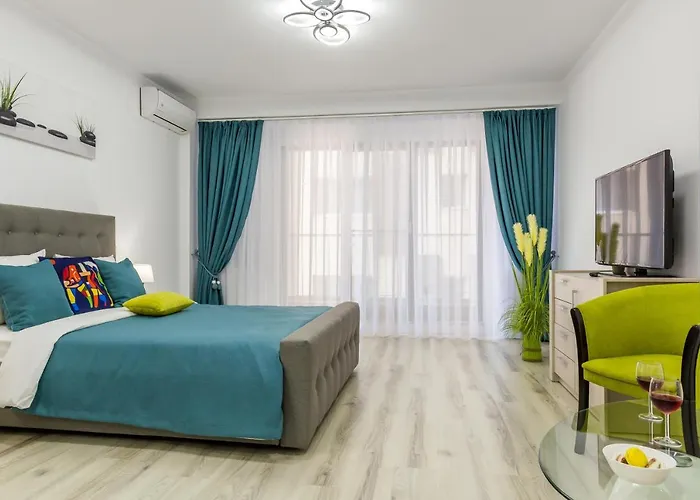 Dristor Day Residence Studio