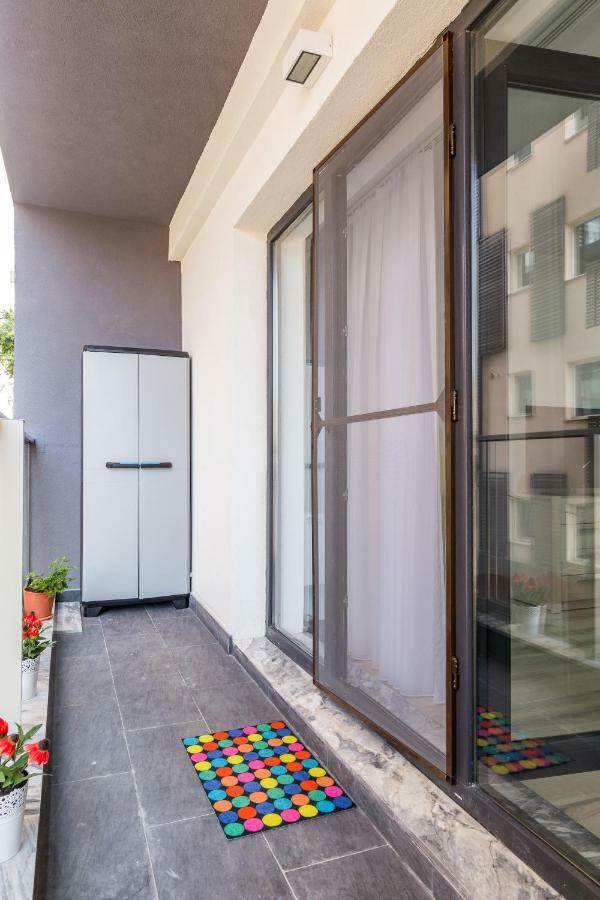 Apartment Dristor Day Studio Bucharest
