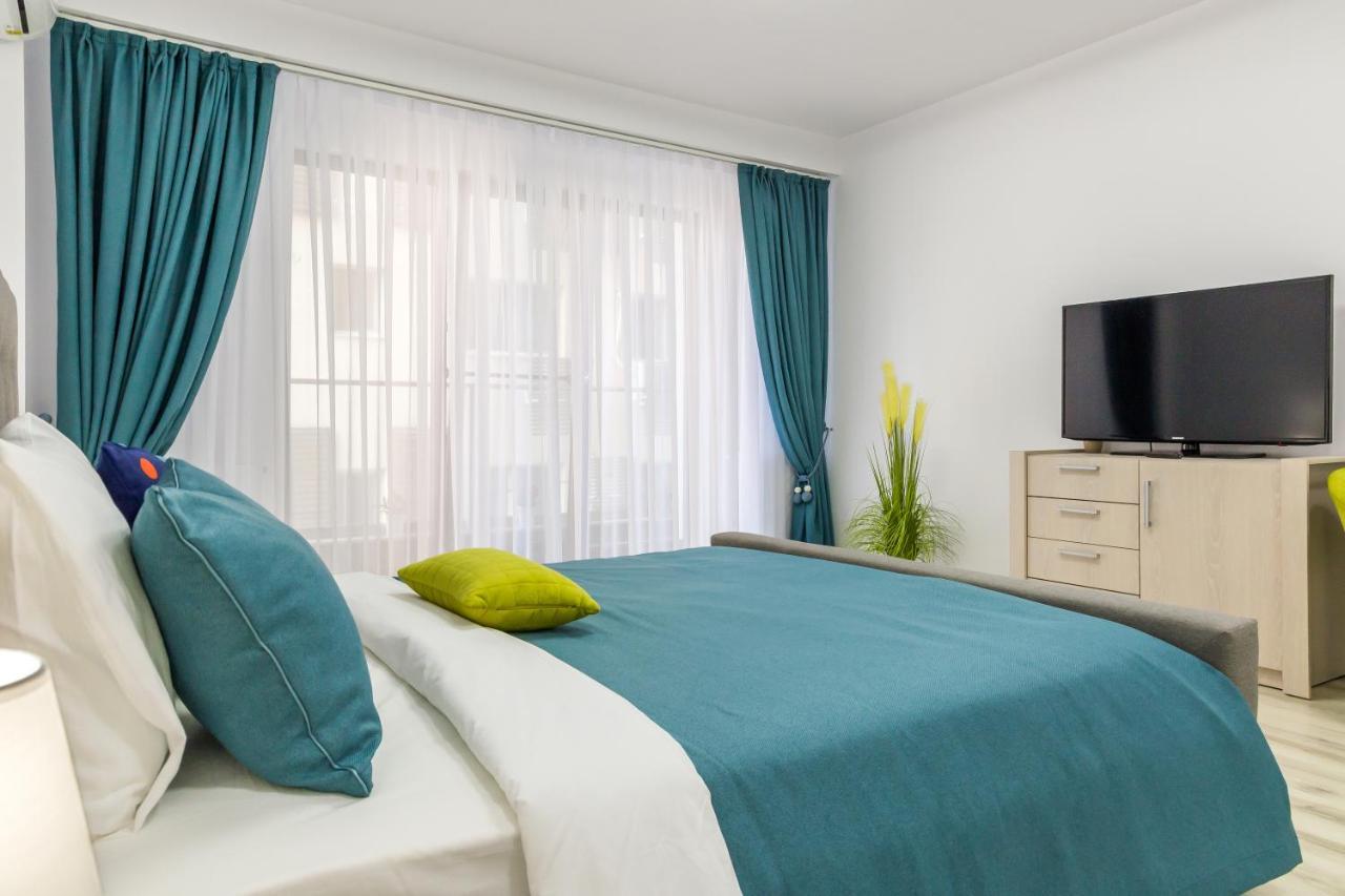 Dristor Day Studio Apartment *